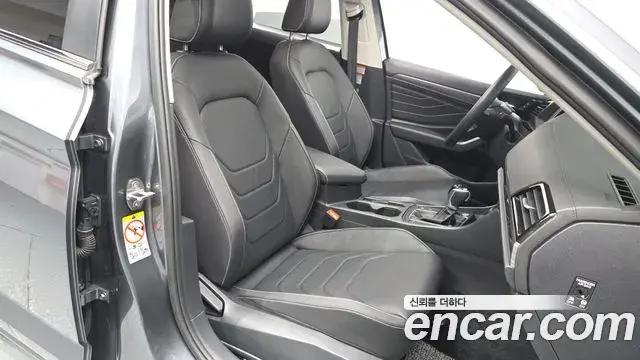 Volkswagen Jetta 2024 — Şəkil 33/33