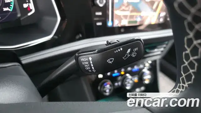 Volkswagen Jetta 2024 — Şəkil 27/33