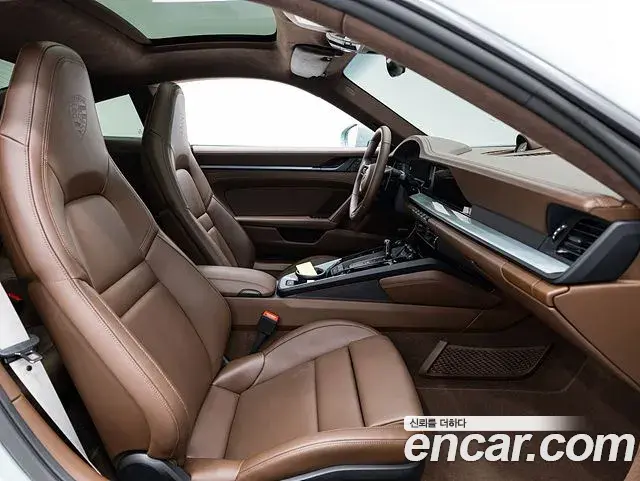 Porsche 911 2025 — Şəkil 13/19