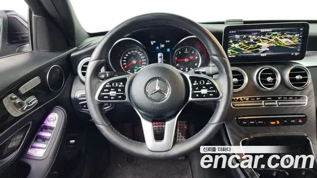 Mercedes-Benz C-Class 2019 — Фото 14/20