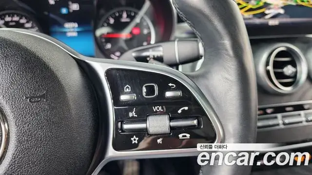 Mercedes-Benz C-Class 2019 — Фото 17/20