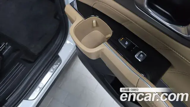 Kia Sorento 2024 — Photo 32/38