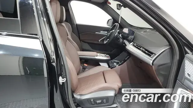 BMW X1 2025 — Photo 1/36
