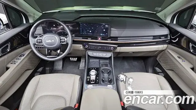 Kia Carnival 2024 — Şəkil 16/35