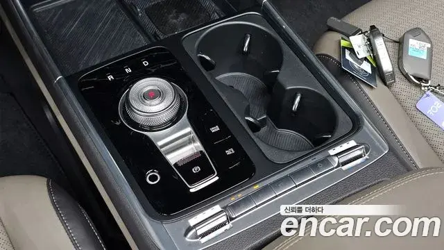 Kia Carnival 2024 — Şəkil 7/35
