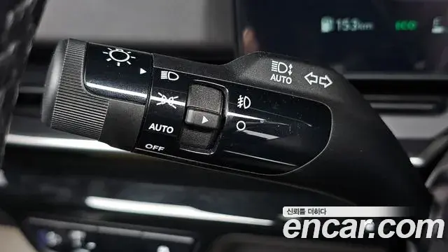 Kia Carnival 2024 — Şəkil 24/35