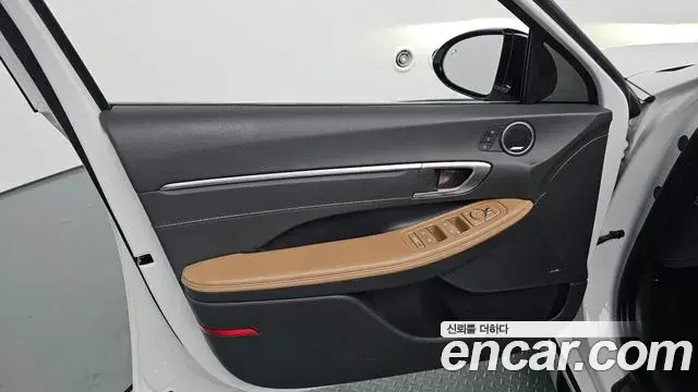 Hyundai Sonata Hybrid 2019 — ფოტო 2/30