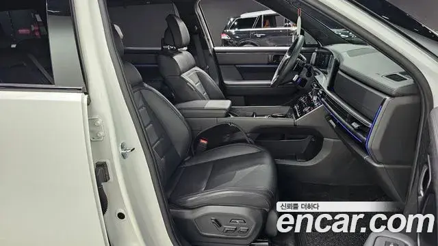 Hyundai Santa Fe 2024 — ფოტო 22/29