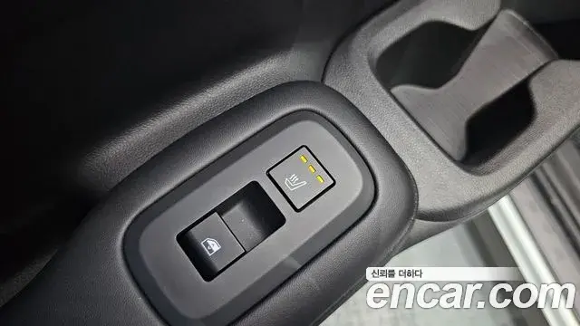 Hyundai Santa Fe 2024 — ფოტო 21/29