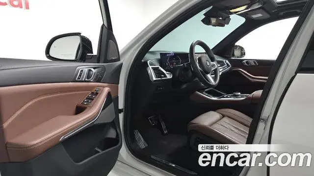 BMW X5 2024 — Şəkil 26/38
