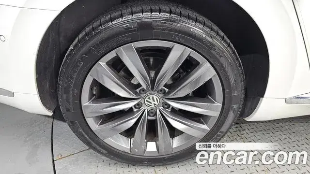 Volkswagen Arteon 2020 — ფოტო 10/20