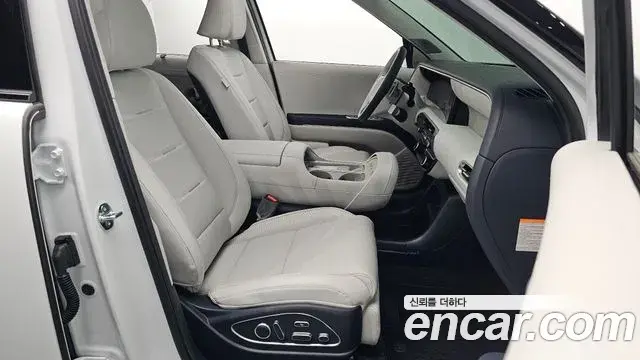 Hyundai Palisade 2025 — ფოტო 7/30