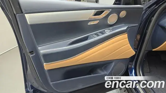 Genesis GV80 2020 — ფოტო 17/32