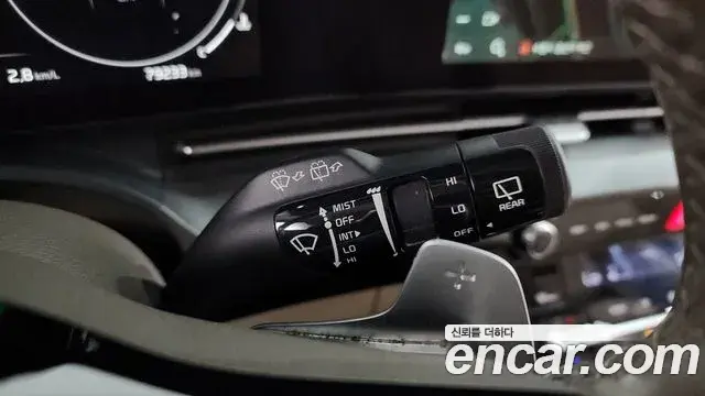 Kia Carnival 2020 — ფოტო 29/35