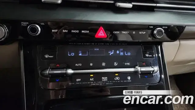 Kia Carnival 2020 — ფოტო 4/35