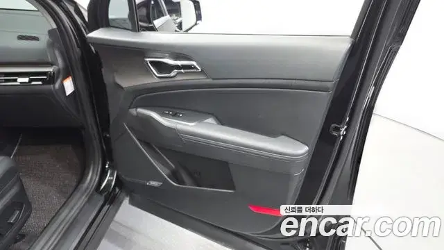 Kia Sportage 2025 — ფოტო 31/35