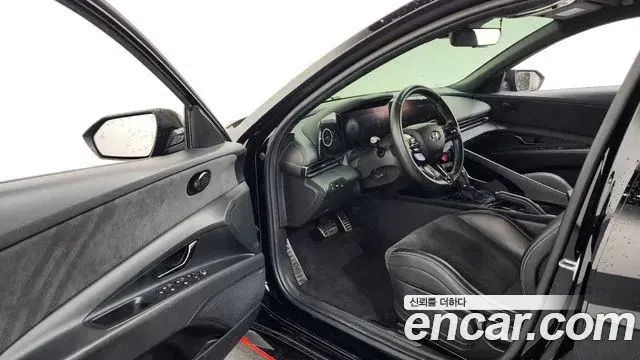 Hyundai The New Avante Hybrid 2022 — ფოტო 22/34