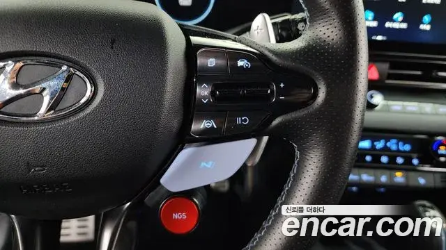 Hyundai The New Avante Hybrid 2022 — ფოტო 28/34