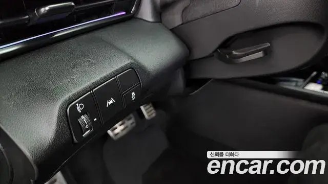 Hyundai The New Avante Hybrid 2022 — ფოტო 11/34