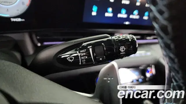 Hyundai The New Avante Hybrid 2022 — ფოტო 18/34