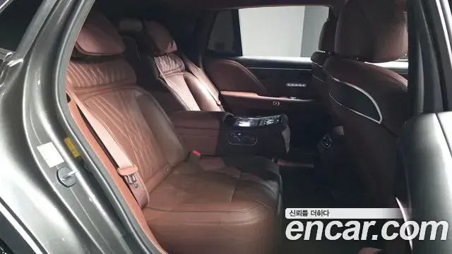 Genesis G90 2022 — Фото 12/20