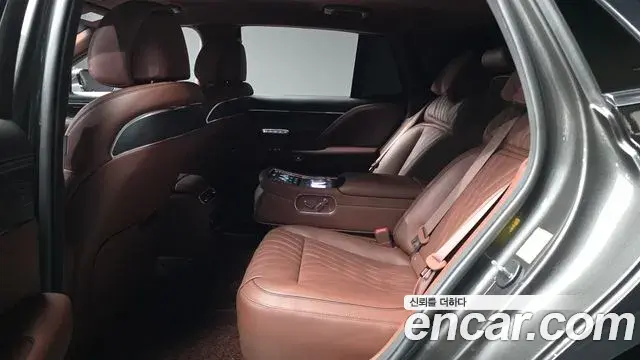 Genesis G90 2022 — Şəkil 26/34