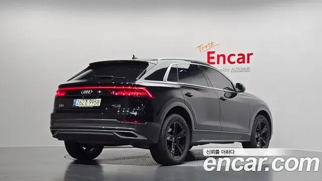 Audi Q8 2021 — Photo 20/34