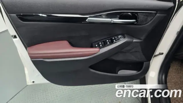 Kia Seltos 2019 — Photo 3/35