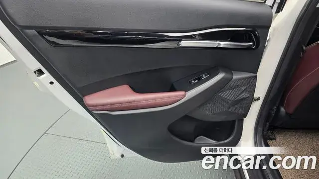 Kia Seltos 2019 — Photo 30/35