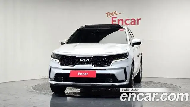 Kia Sorento 2022 — Фото 3/20