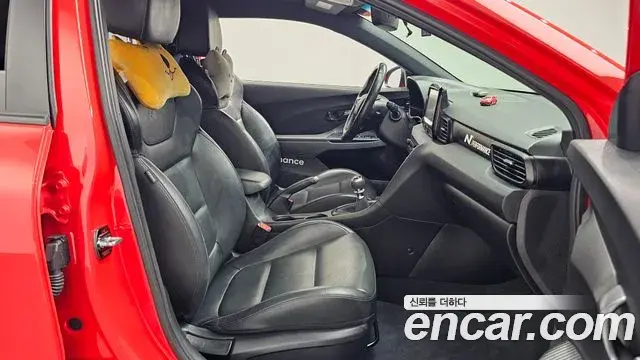Hyundai Veloster 2019 — Фото 11/20