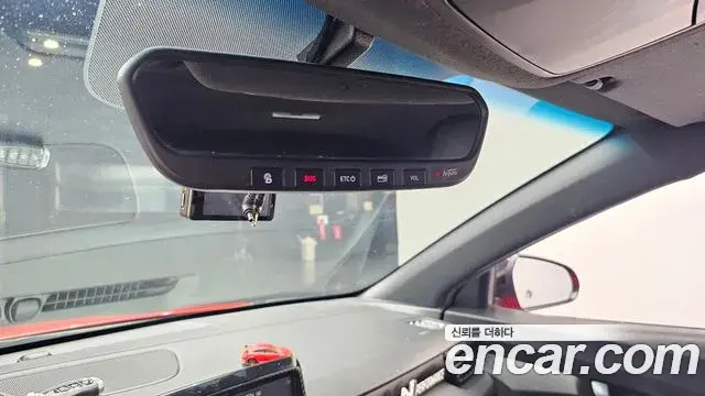 Hyundai Veloster 2019 — Фото 17/20