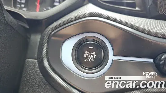 Hyundai Veloster 2019 — ფოტო 26/30