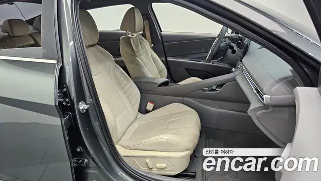 Hyundai The New Avante Hybrid 2022 — ფოტო 32/32