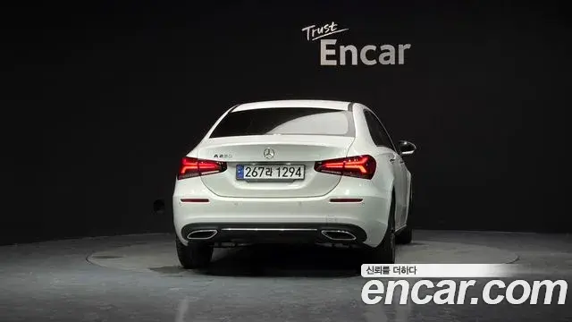 Mercedes-Benz A-Class 2021 — Фото 4/20