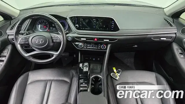 Hyundai Sonata 2022 — Фото 10/20