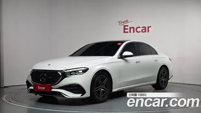 Mercedes-Benz E-Class 2026 — Фото 1/20