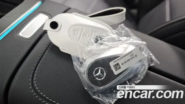 Mercedes-Benz E-Class 2026 — Şəkil 29/37