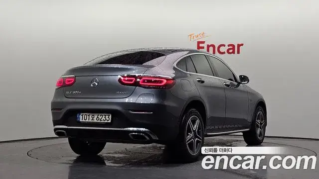 Mercedes-Benz GLC-Class 2021 — ფოტო 17/33