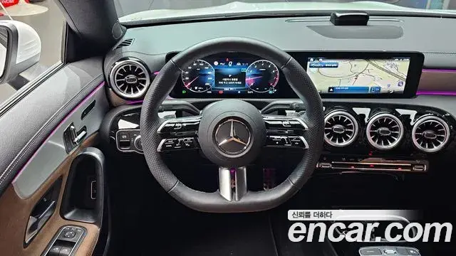 Mercedes-Benz CLA-Class 2024 — Şəkil 27/31