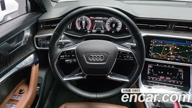 Audi A6 2022 — Photo 10/33