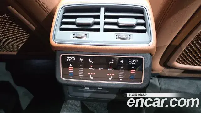 Audi A6 2022 — Photo 6/33