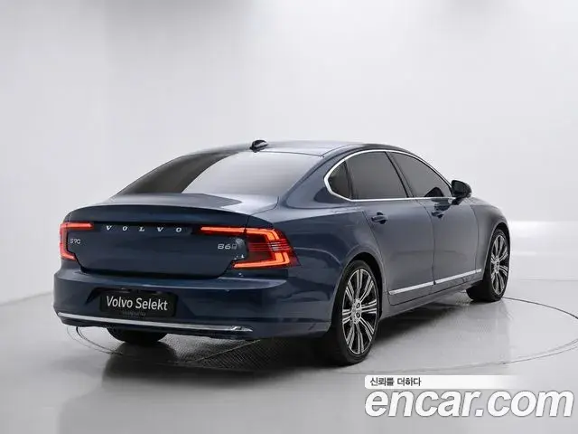 Volvo S90 2022 — ფოტო 13/19
