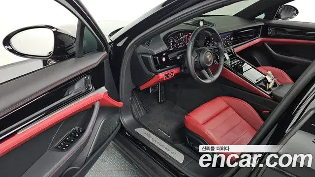 Porsche Panamera 2025 — Photo 2/30
