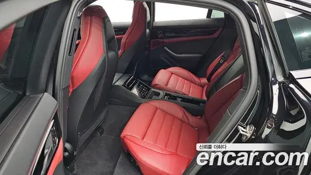 Porsche Panamera 2025 — Photo 19/30