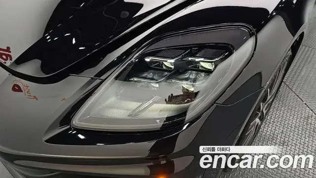 Porsche Panamera 2025 — Photo 14/30