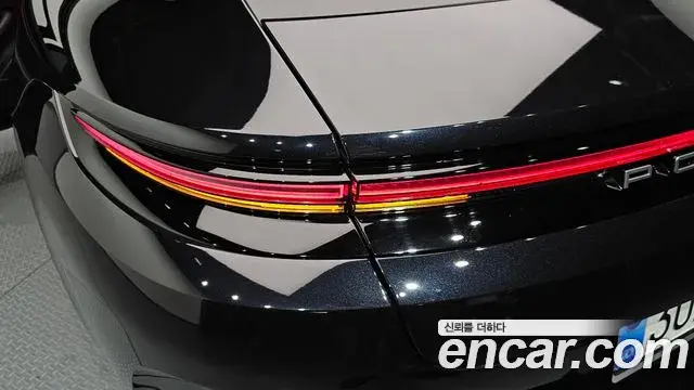 Porsche Panamera 2025 — Photo 29/30