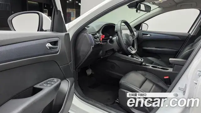 Renault Samsung XM3 2023 — Фото 10/20