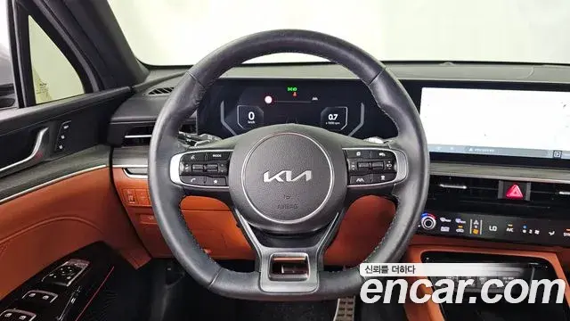 Kia K5 2025 — Фото 13/20