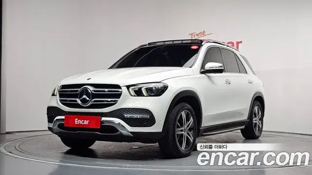 Mercedes-Benz GLE-Class 2020 — Фото 1/20